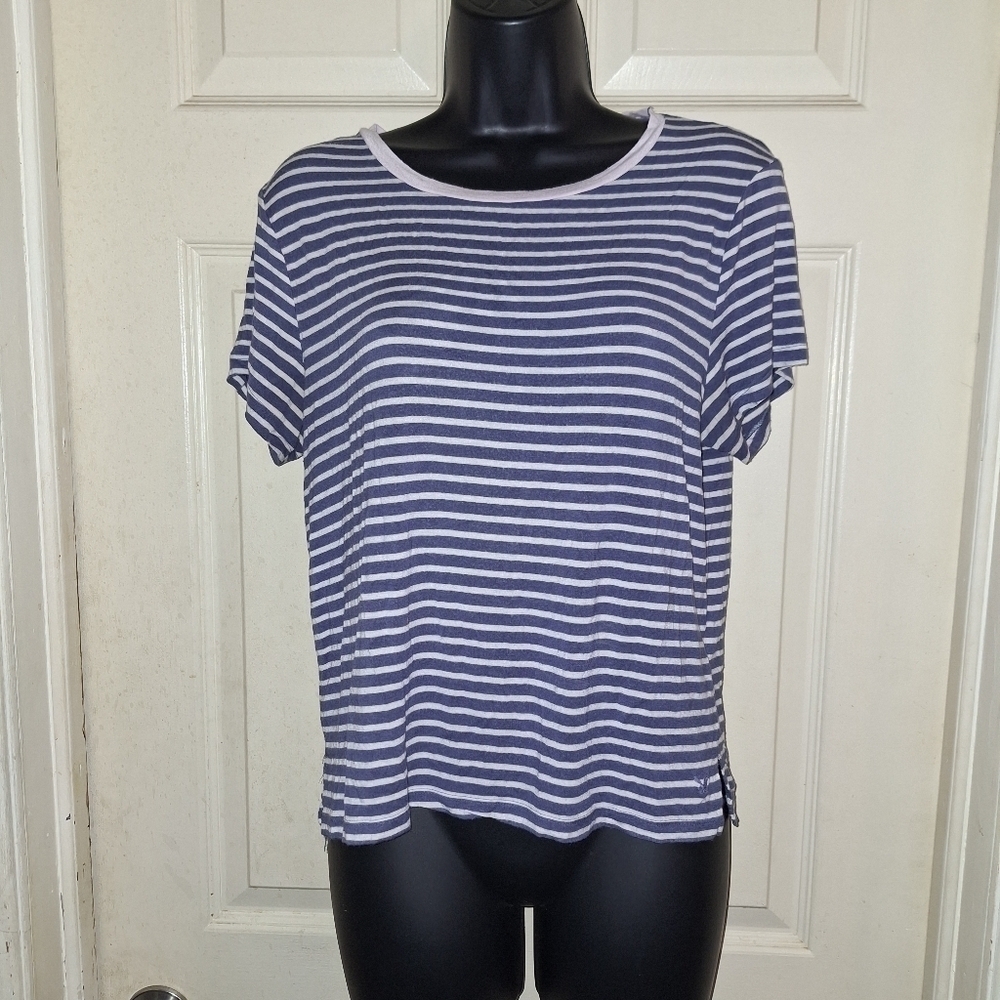 American Eagle outfitters striped  T-shirt size large